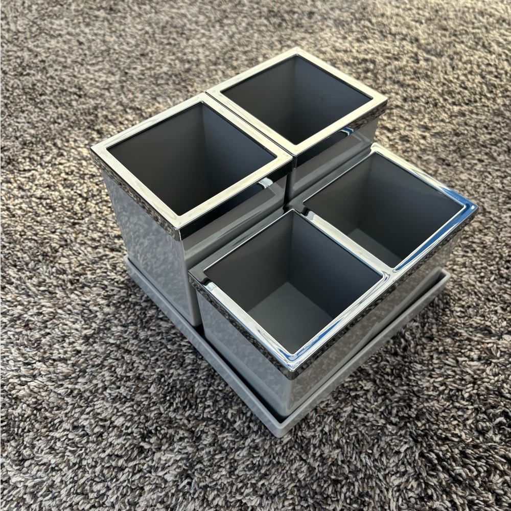 {Aldi} Gray Makeup Organizer